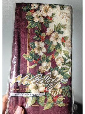 Kemp & Beatley Christmas Splendor 4 Jacquard Floral Napkins Vintage New